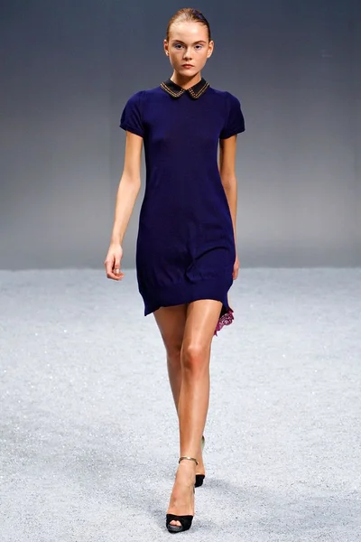 Look 14